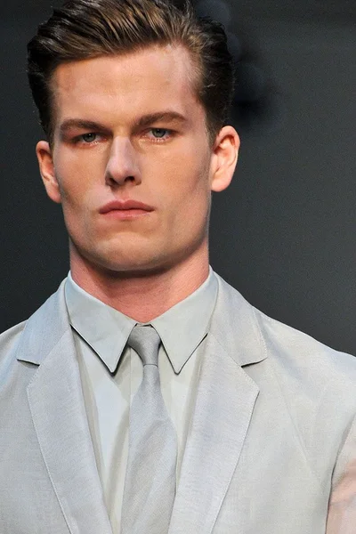 Look 22
